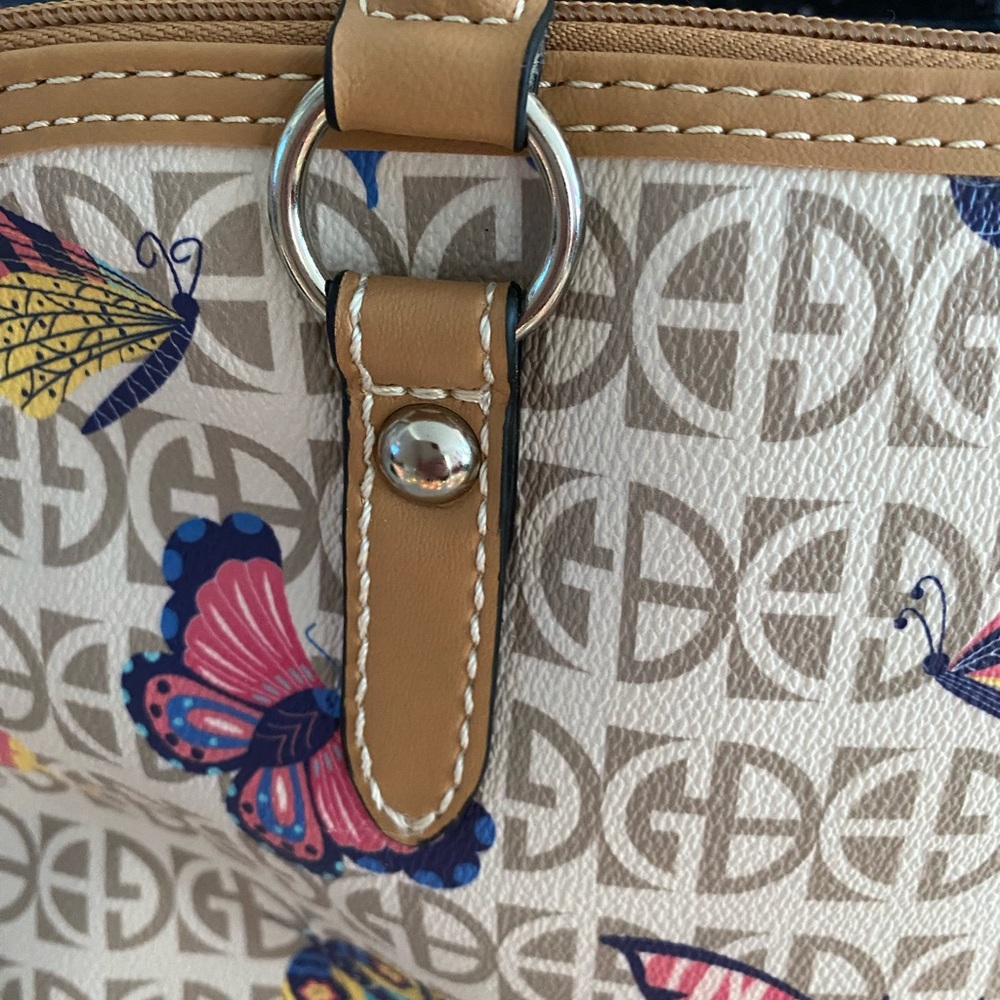 Gianni Bernini NWT monogram satchel. Outside pocket & shoulder strap $15 - Picture 10 of 15